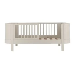 Bopita Heya Peuterbed - 70 x 140 cm - Walnoot
