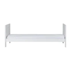 Europe Baby Sarah Babykamer Wit | Bed 70 x 140 cm + Commode