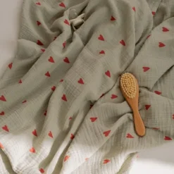 Studio Noos Swaddle - Natural Hearts - 120x120 cm